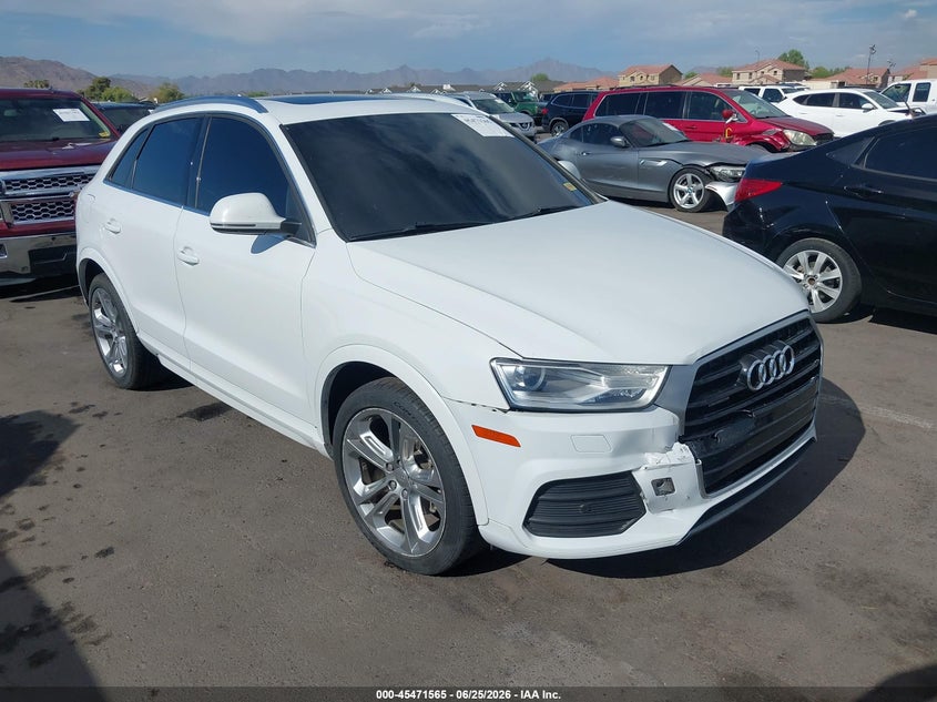 Vin: wa1jccfs7hr011861, lot: 45969702, audi q3 2.0t premium 2017 img_1