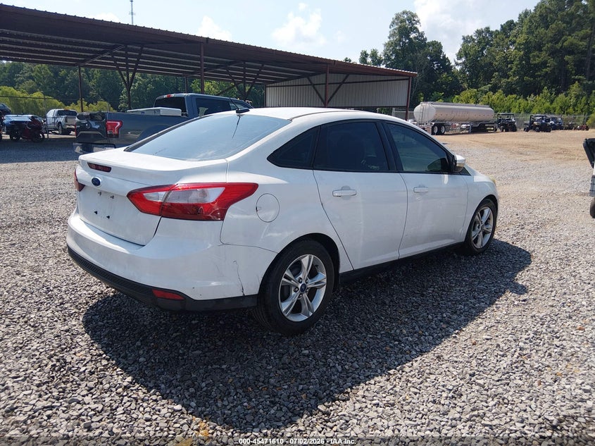 2014 FORD FOCUS auction photo 4