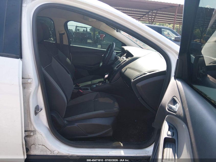 2014 FORD FOCUS auction photo 5
