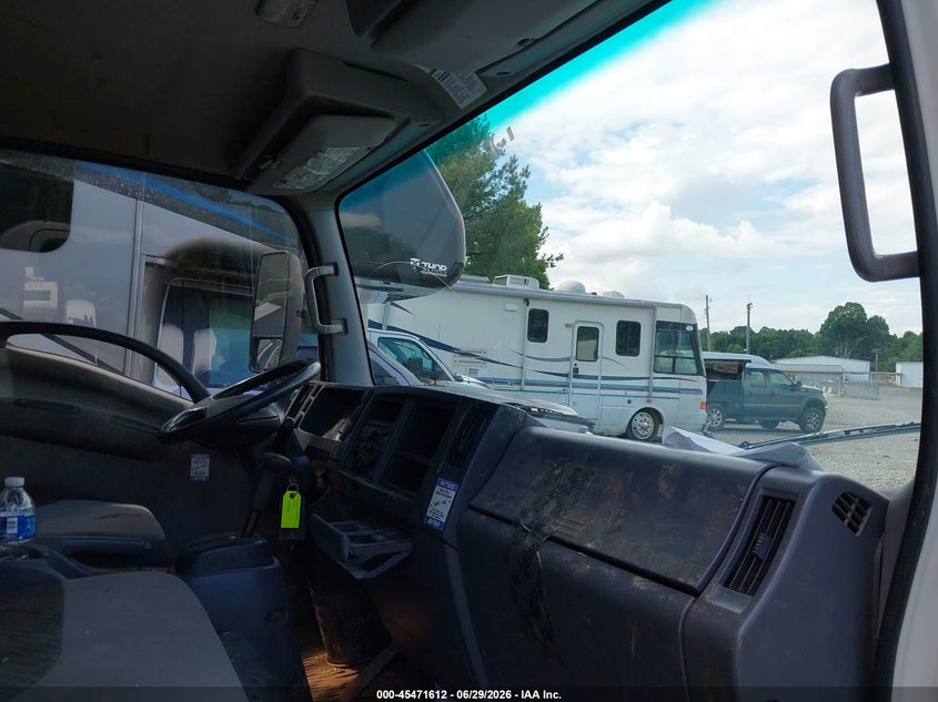 2014 ISUZU NPR HD DSL REG AT auction photo 7