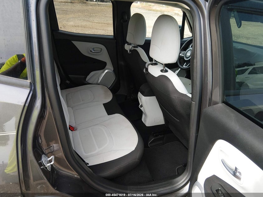 2018 Jeep Renegade Latitude Fwd VIN: ZACCJABB3JPH18961 Lot: 45471619