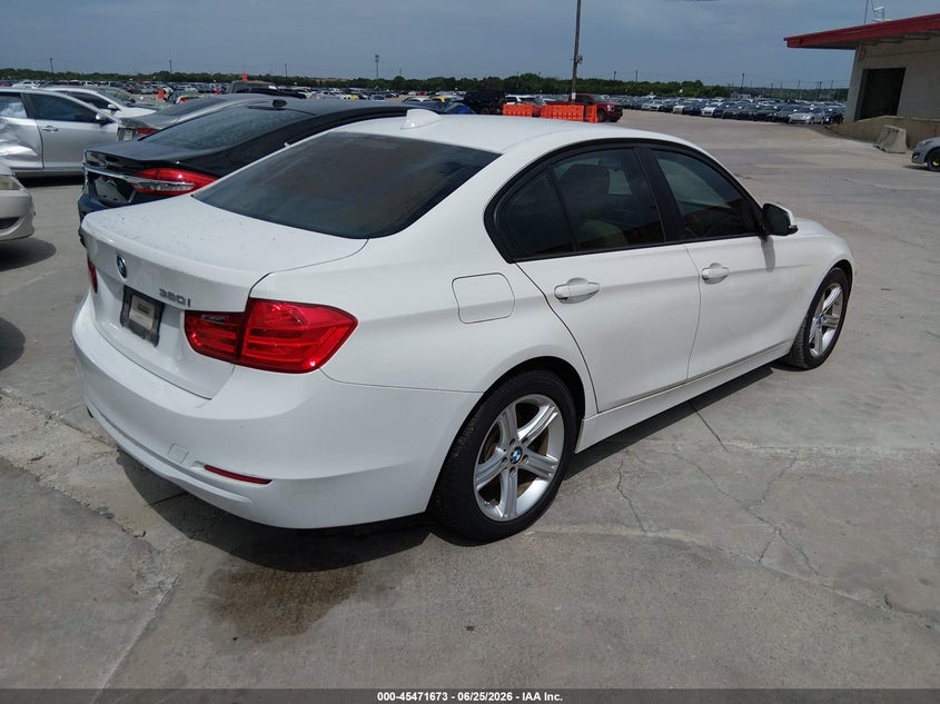 2014 BMW 320I — zdjęcie 4
