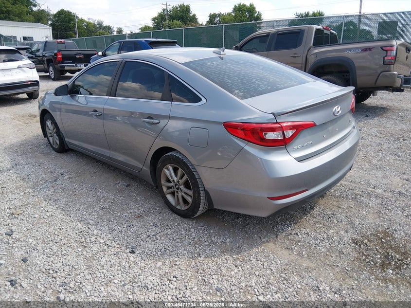 2015 HYUNDAI SONATA auction photo 3