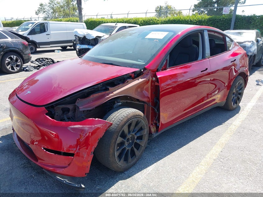 2025 Tesla Model Y, Front & Rear, IAAI, VIN 7SAYGDEDXSF319656 — photo 2