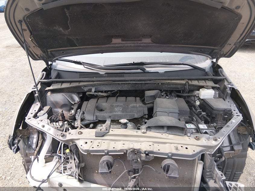 TOYOTA HIGHLANDER - zdjęcie 10