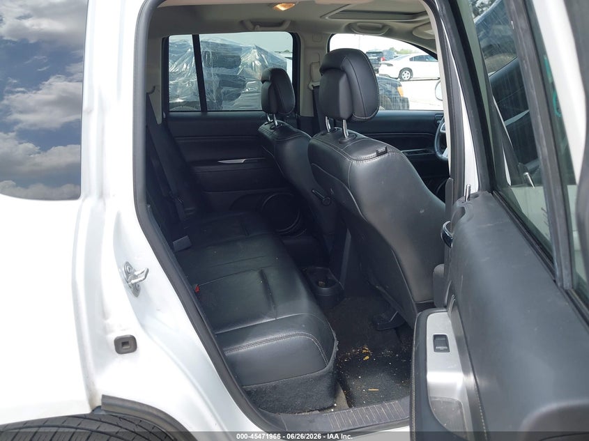 JEEP COMPASS 2017 VIN 1C4NJDEB5HD176793