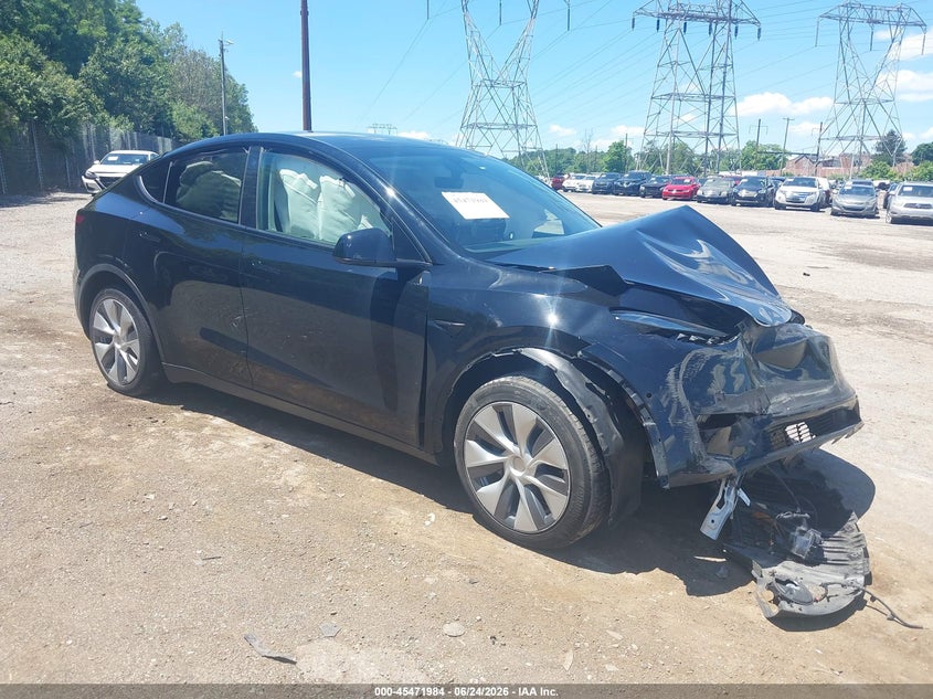 2022 Tesla Model Y Long Range Dual Motor All-Wheel Drive