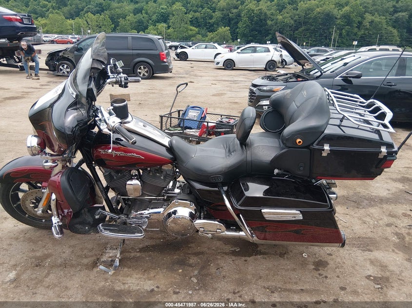 2011 Harley-Davidson Flhtcuse6 VIN: 1HD1PR815BB955237 Lot: 45471987