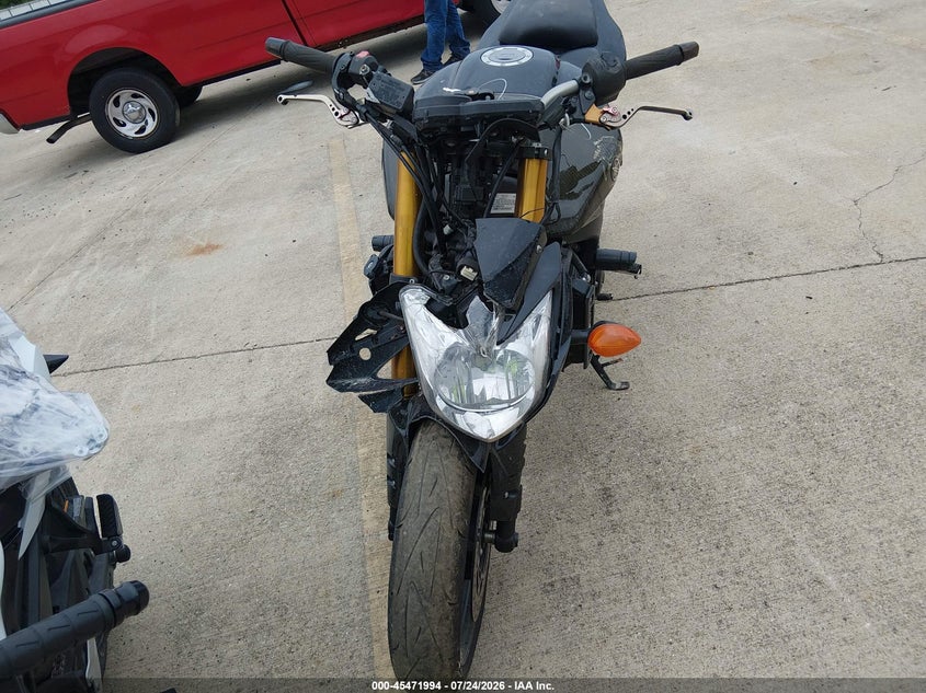 2011 YAMAHA FZ8 auction photo 5