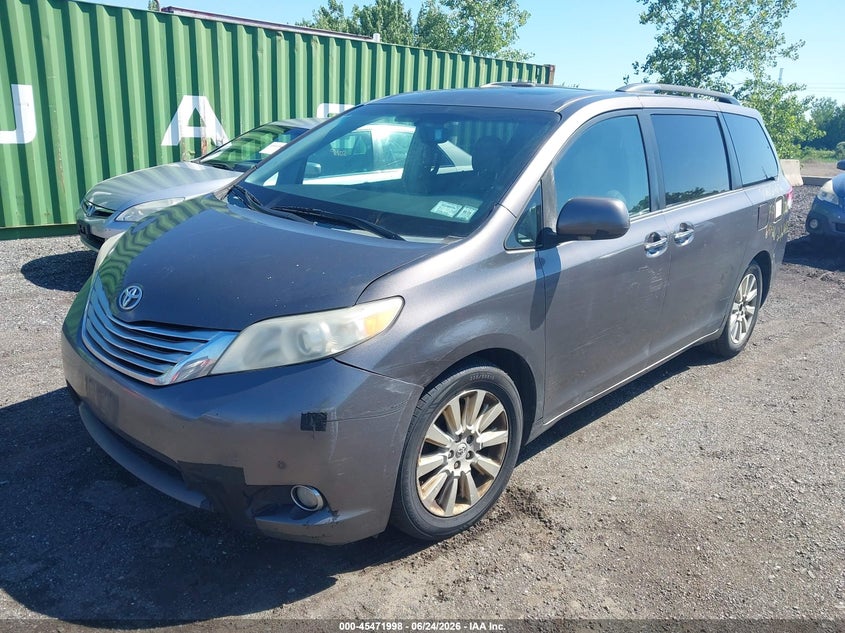 2012 Toyota Sienna, Обычный износ, IAAI, VIN 5TDDK3DC9CS047689 — фото 2