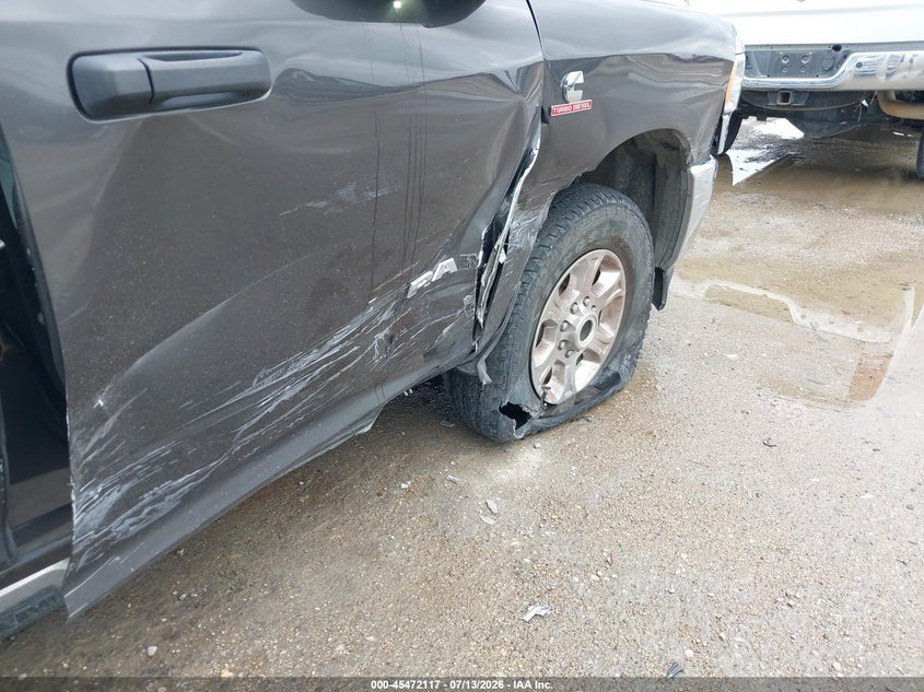 2024 Ram 2500 Big Horn 4X4 6'4 Box VIN: 3C6UR5DLXRG343570 Lot: 45472117