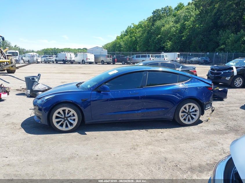 2022 Tesla Model 3 Rear-Wheel Drive VIN: 5YJ3E1EA4NF188388 Lot: 45472239