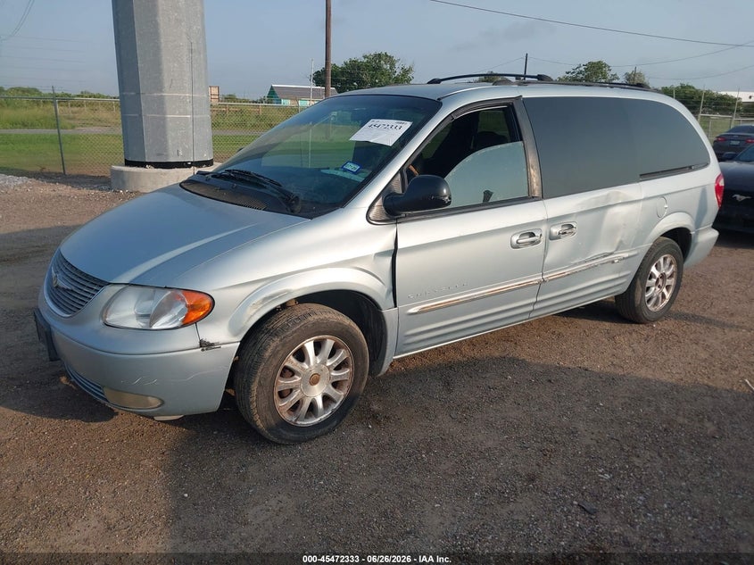 2001 Chrysler Town & Country Lxi, Normal Wear & Tear, IAAI, VIN 2C4GP54L41R352548 — photo 2