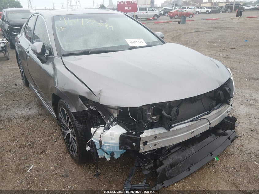 TOYOTA CAMRY - zdjęcie 6