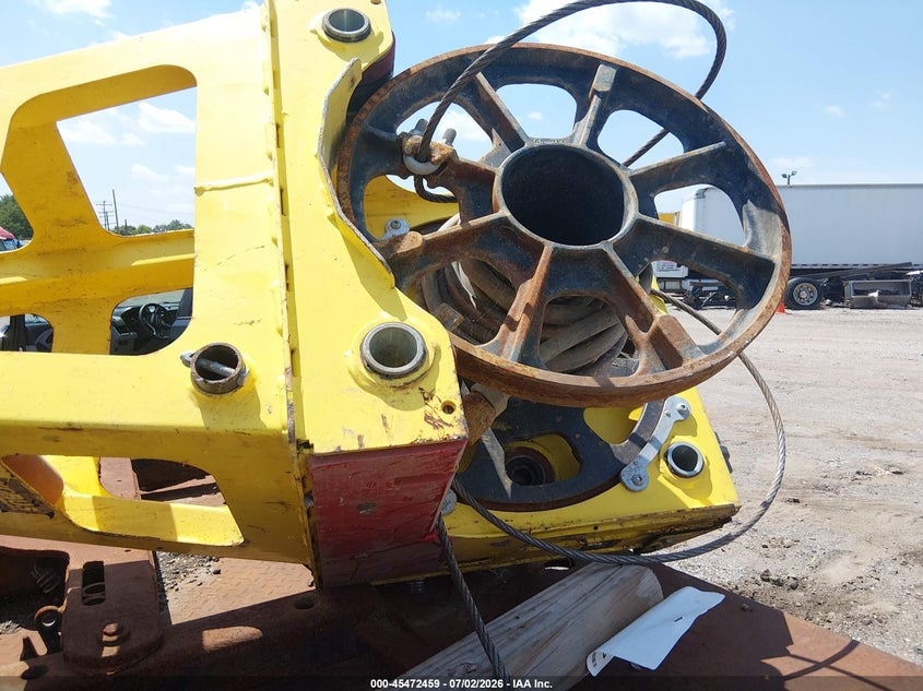 2024 * KOBUS KPP400 PIPE PULLER auction photo 2