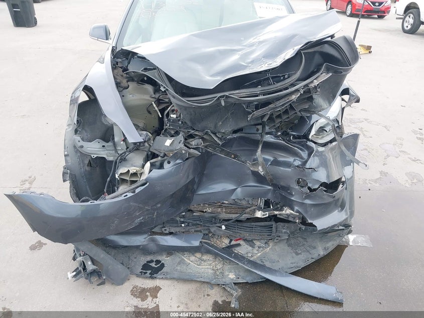TESLA MODEL 3 - zdjęcie 6