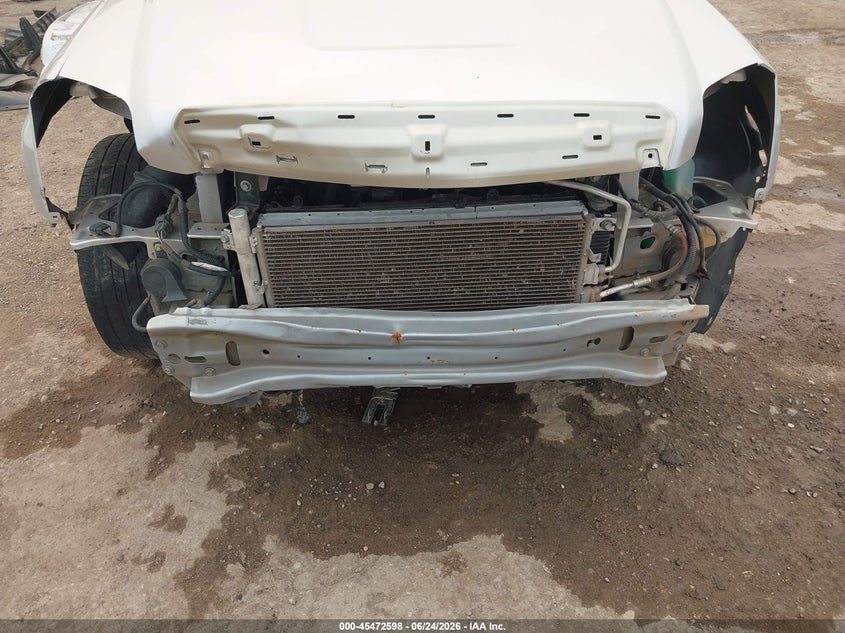 2017 GMC TERRAIN auction photo 6