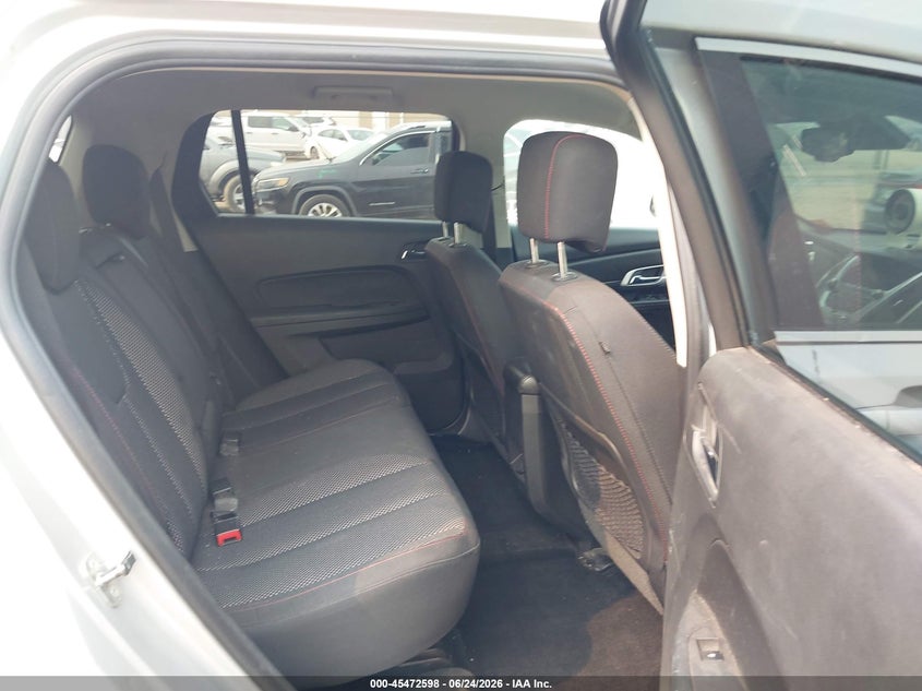 2017 GMC TERRAIN auction photo 8