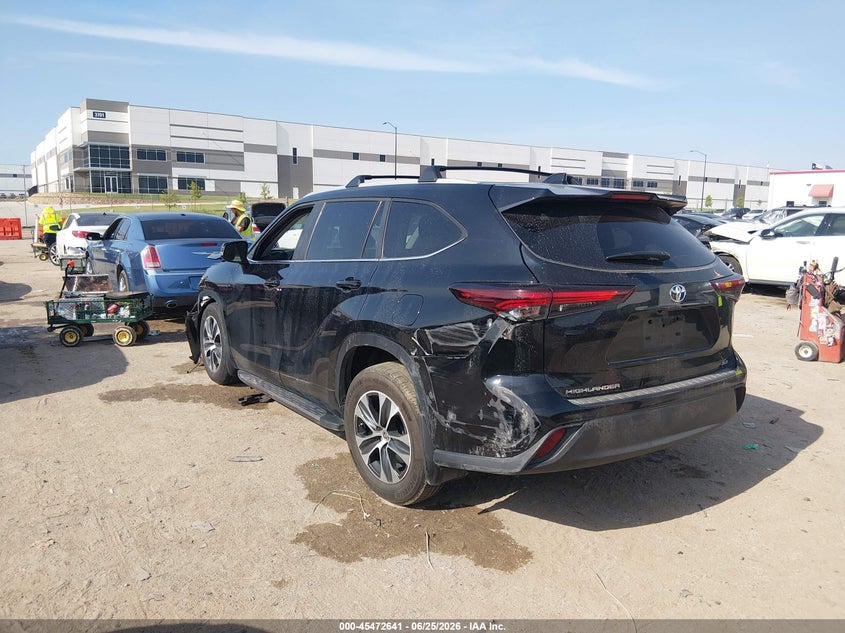TOYOTA HIGHLANDER - zdjęcie 3