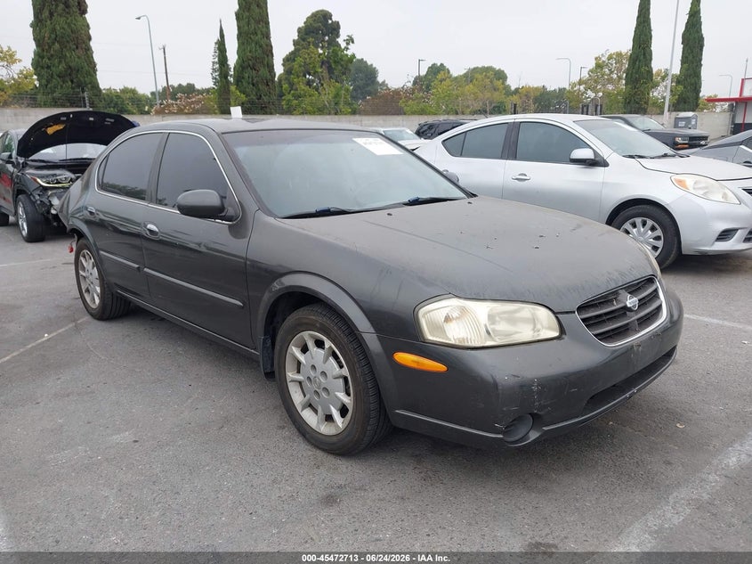 2000 Nissan Maxima