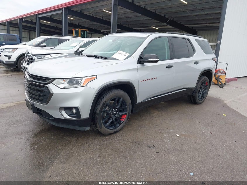 2019 CHEVROLET TRAVERSE auction photo 2