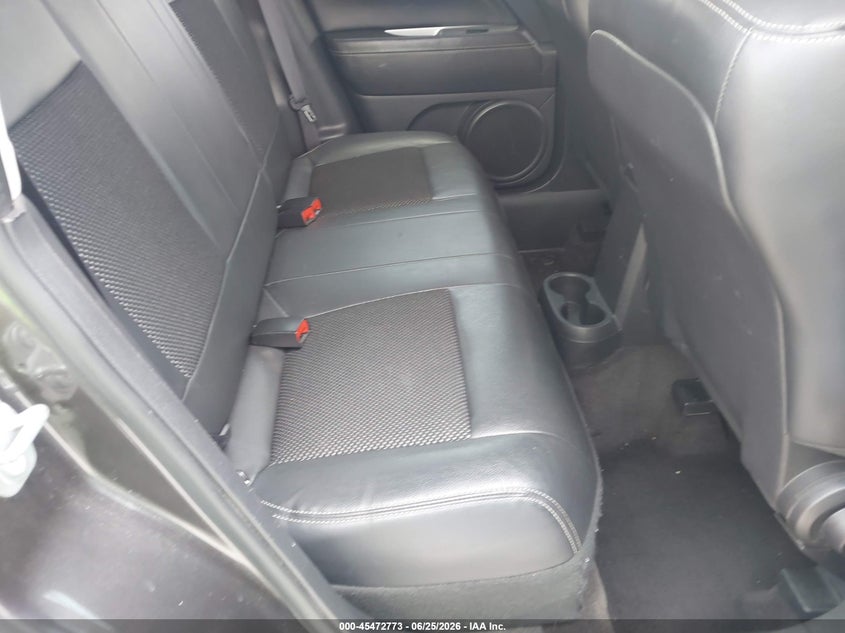 2017 JEEP COMPASS auction photo 8