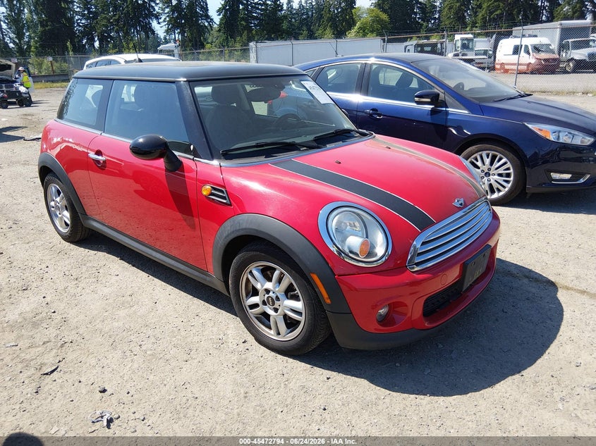 2013 MINI HARDTOP COOPER