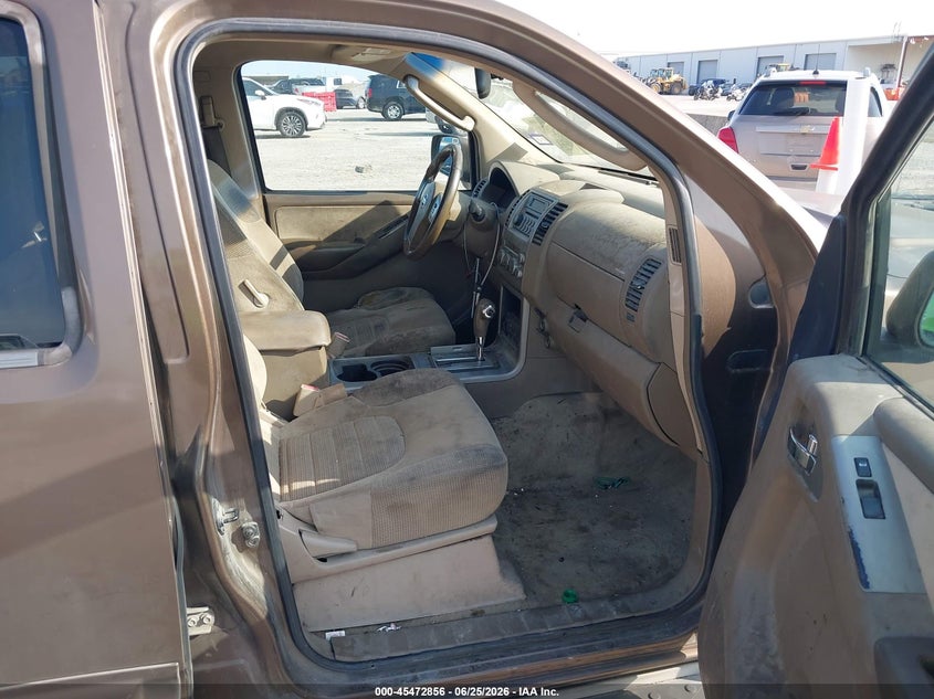 2005 NISSAN PATHFINDER auction photo 5