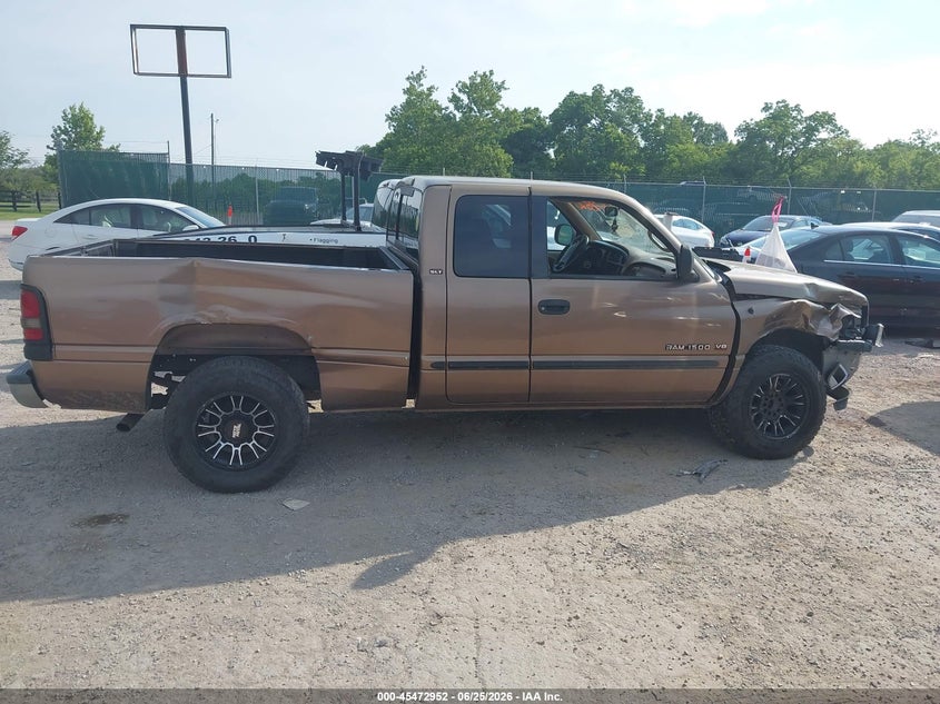 DODGE RAM 1500 2000 VIN 1B7HC13Z8YJ122296