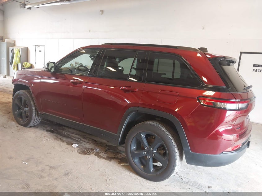 2023 JEEP GRAND CHEROKEE auction photo 3