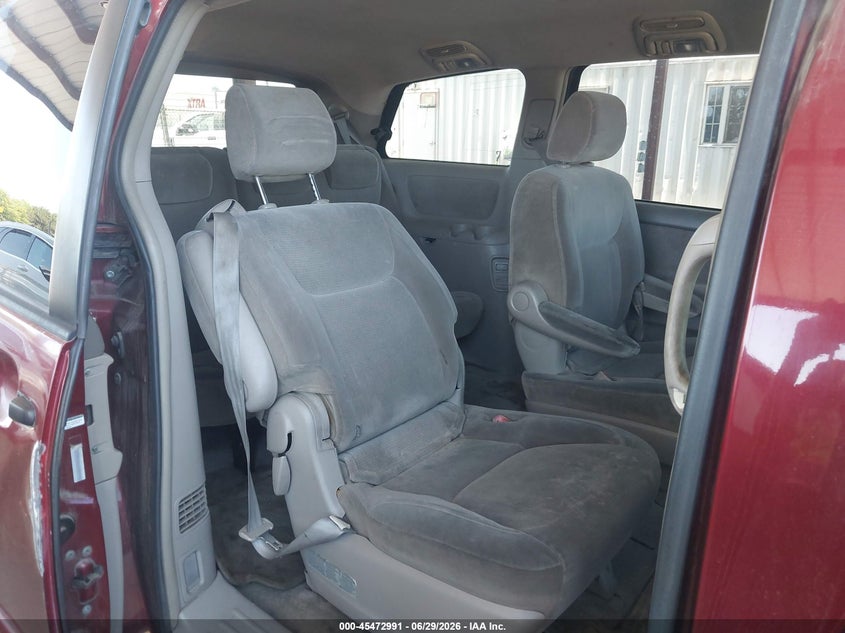 2004 TOYOTA SIENNA VAN 3.3L V-6 DOHC, VVT, 230HP