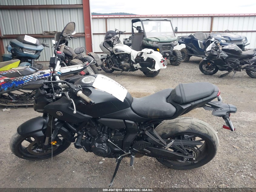 YAMAHA MTN690 2026