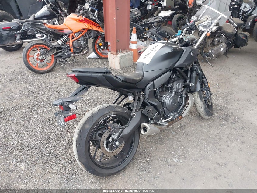 YAMAHA MTN690 2026