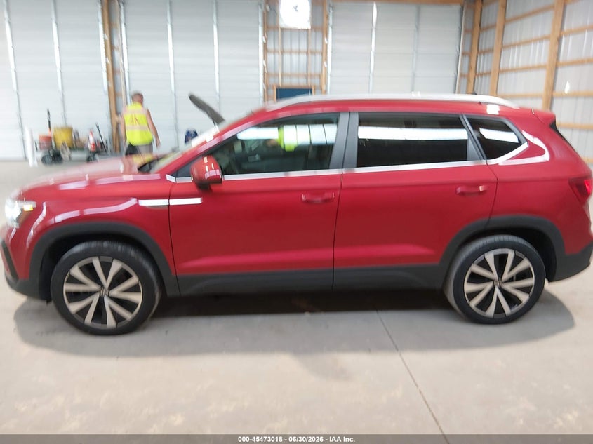 2022 VOLKSWAGEN TAOS 1.5T SE — Фото 14