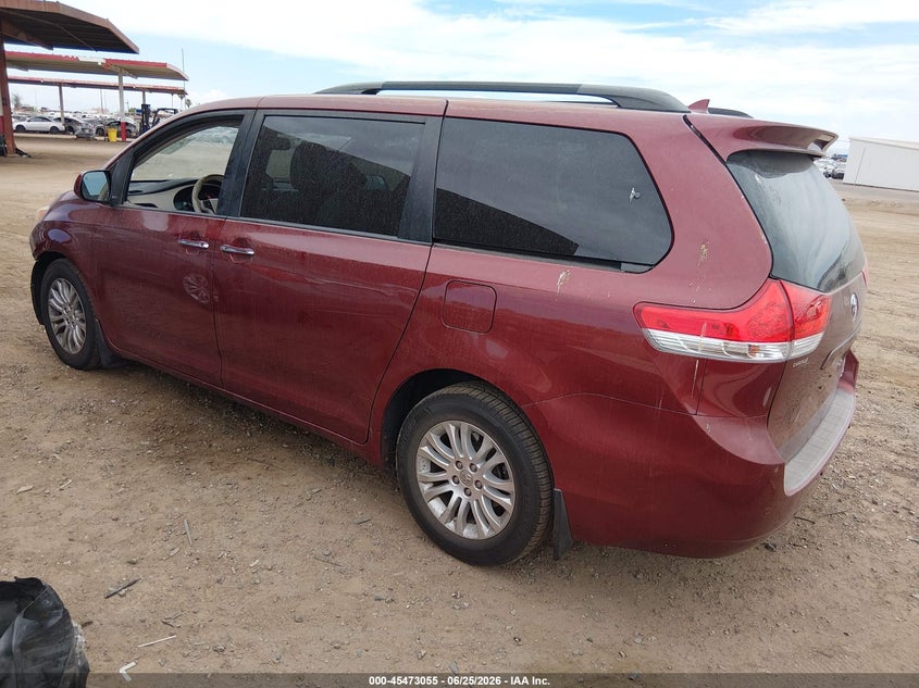 AtlanticExpress - Toyota Sienna