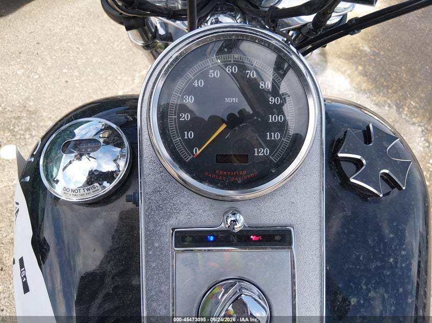 2001 Harley-Davidson Fxdwg VIN: 1HD1GEV131Y319120 Lot: 45473095