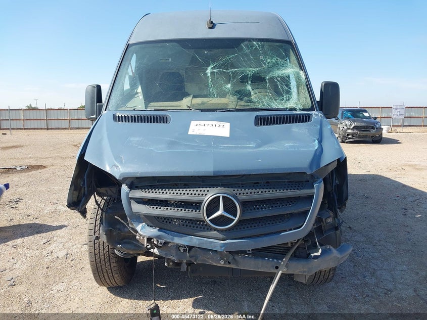 2018 Mercedes-Benz Sprinter 2500 Standard Roof V6 VIN: WD3PE7CD6JP645424 Lot: 45473122
