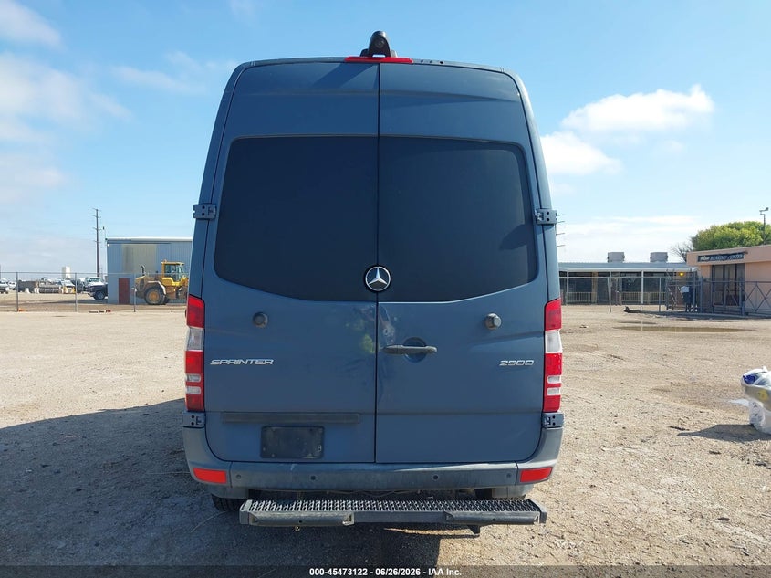 2018 Mercedes-Benz Sprinter 2500 Standard Roof V6 VIN: WD3PE7CD6JP645424 Lot: 45473122