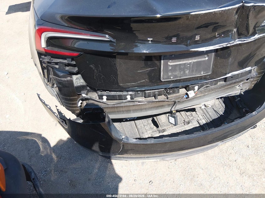 2025 TESLA MODEL 3 auction photo 6