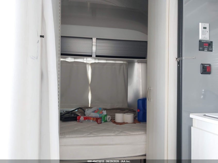 2019 AIRSTREAM OTHER auction photo 8