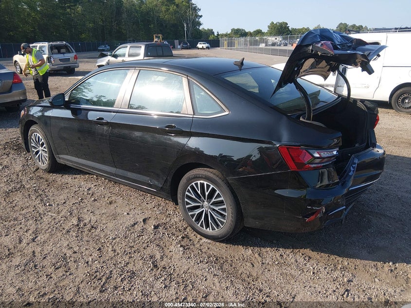 2021 VOLKSWAGEN JETTA auction photo 3