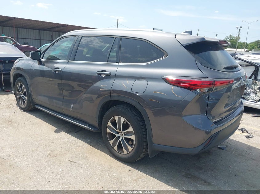 2021 TOYOTA HIGHLANDER auction photo 3