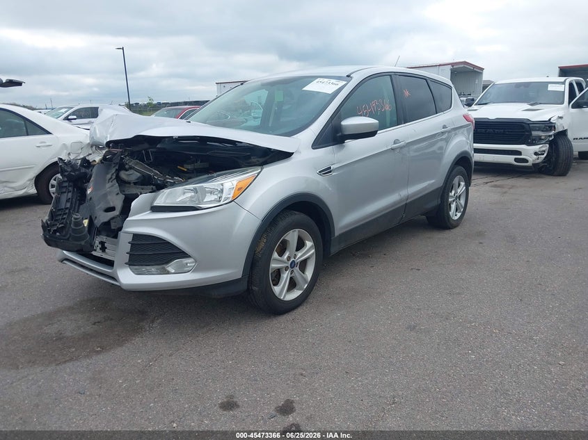 Vin: 1fmcu9g90fua93271, lot: 45971503, ford escape se 20152