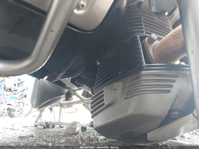 2011 BMW R1200 auction photo 8