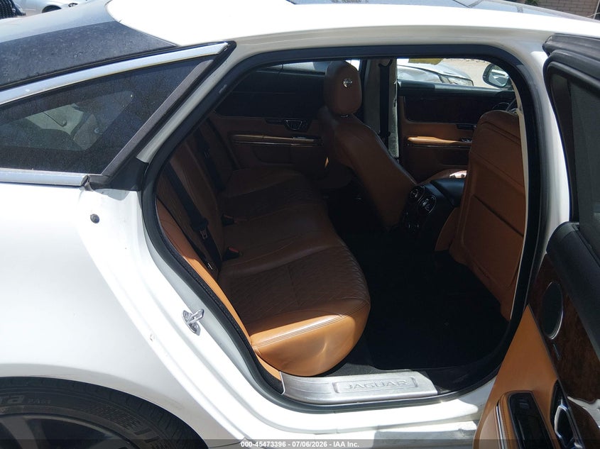 JAGUAR XJ - zdjęcie 8
