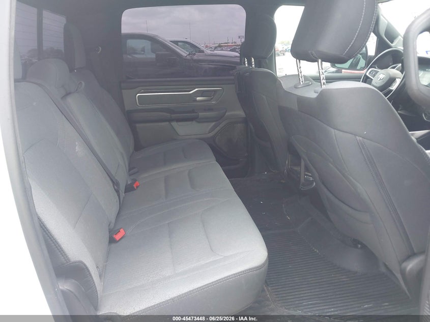 2021 RAM 1500 auction photo 8