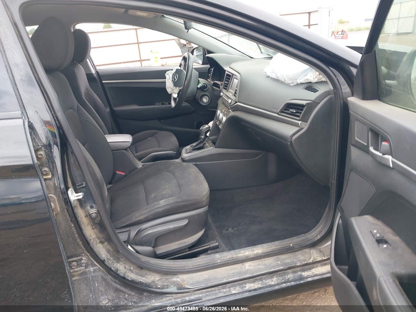 2019 HYUNDAI ELANTRA auction photo 5