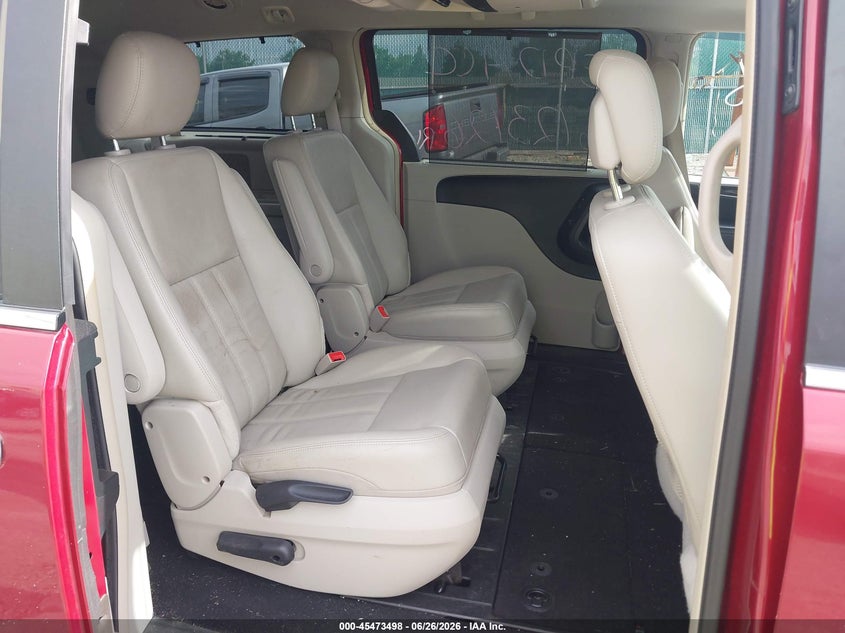 AtlanticExpress - Chrysler Town & Country