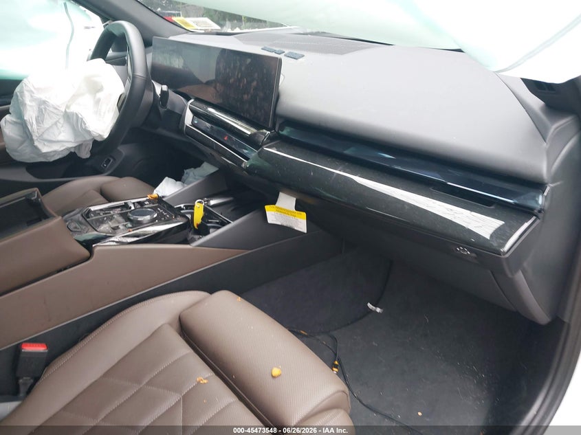 2025 BMW I5 auction photo 5