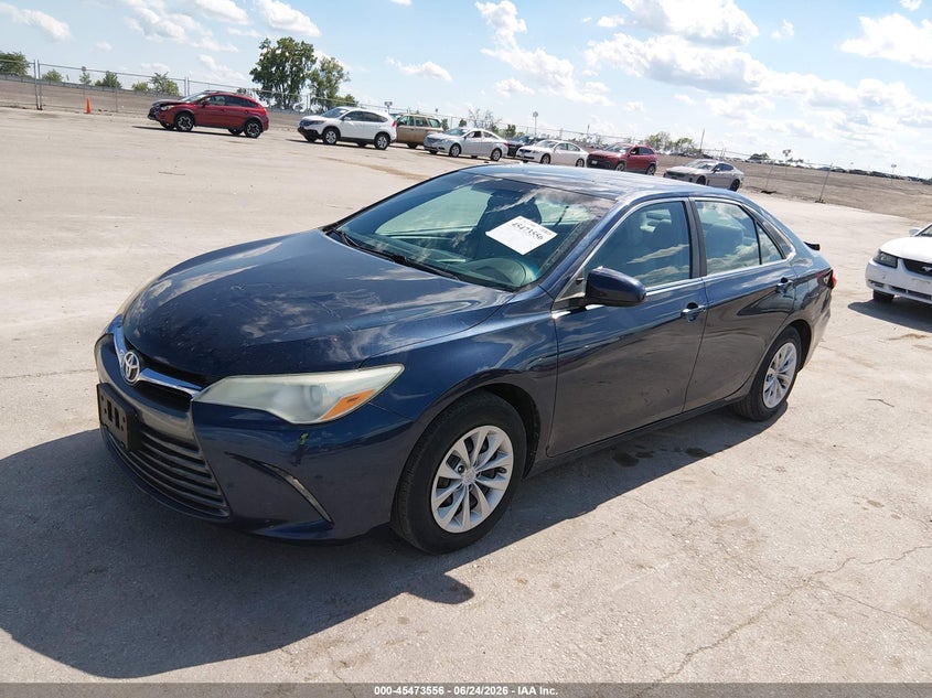2015 TOYOTA CAMRY auction photo 2